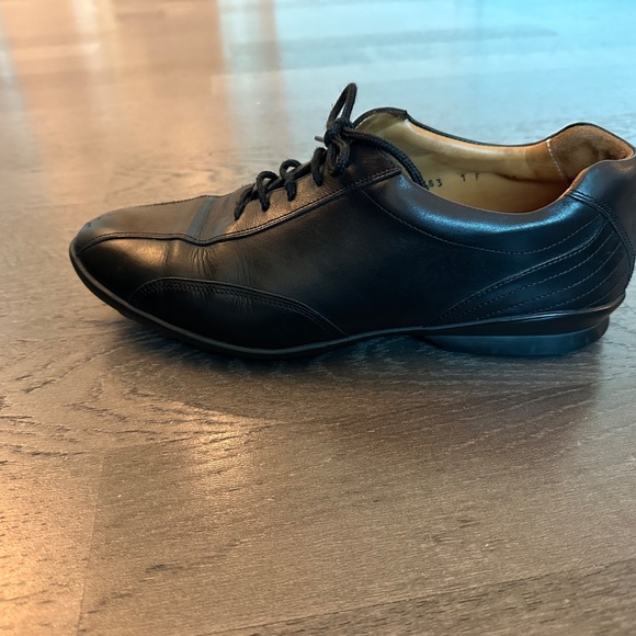 Black Leather Men's Shoes - Picture 10 of 12